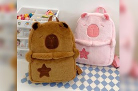 Mochila peluche Capibara grande marron rosa